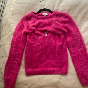 Selling a current air Los Angeles sweater.